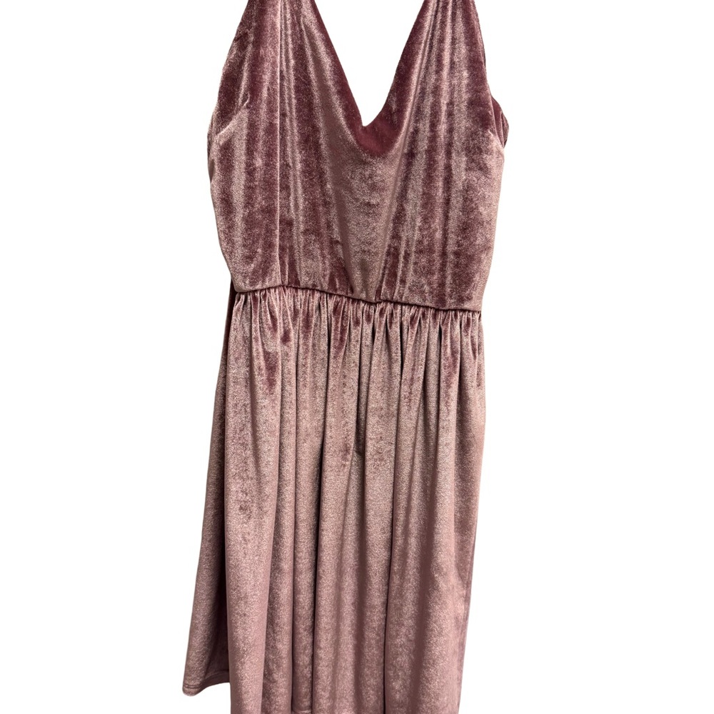 Forever 21 Velvet V-Neck Dress in Dusty Rose